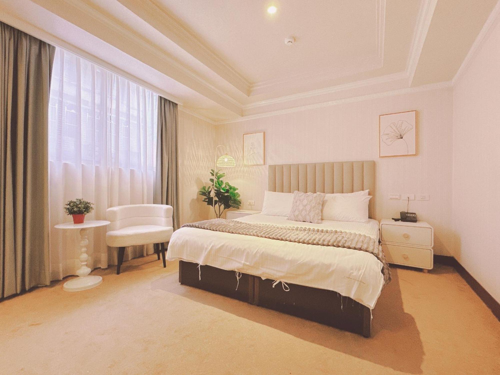 Meworld Hotel - Sanchong تايبيه المظهر الخارجي الصورة